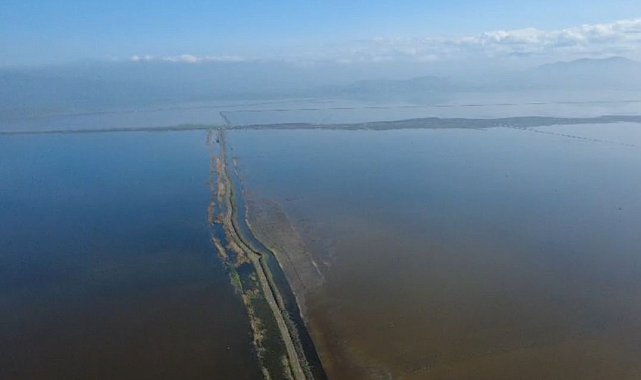 Kahramanmaraş'ta binlerce dönüm tarım arazisi sular altında kaldı