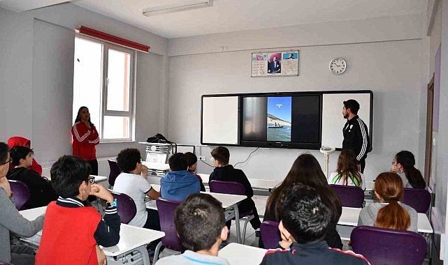 Karaman'da kürek sporu için okullarda yetenek taraması yapıldı