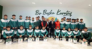 Karatay Belediyespor'dan futbol ve güreşte büyük başarı