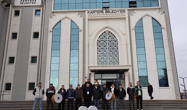 Kartepe'de Ramazan davulcularına görev kartı verildi