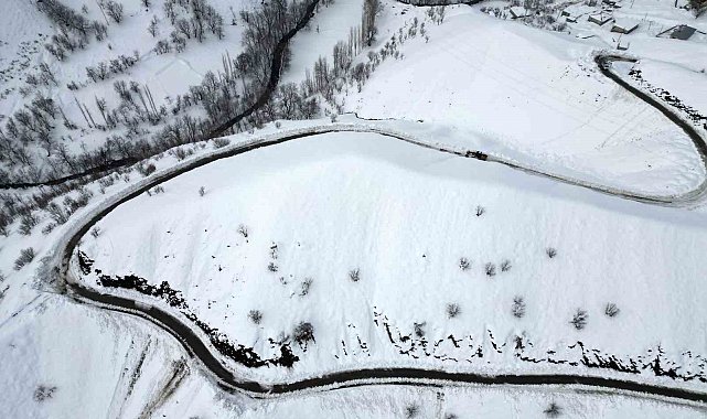 Kato Dağı beyaz gelinliğini giydi, ortaya seyrine doyumsuz manzaralar çıktı