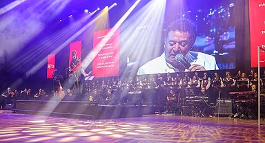 "Kayahan Şarkıları Konseri" ile Konya'da unutulmaz bir gece