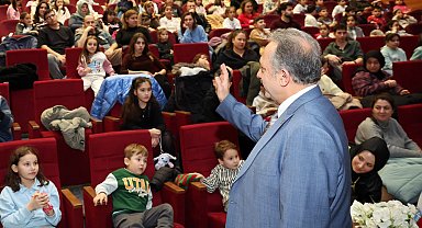 Kayseri Talas'ta karne sevinci tiyatroyla taçlandı