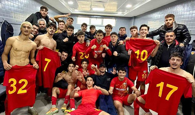 Kayserispor U19 PAF takımı geriden gelerek kazandı