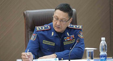 Kırgızistan'da 3 bakan görevden alındı