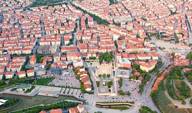 Kırşehir'de nüfus 242 bin 777 oldu
