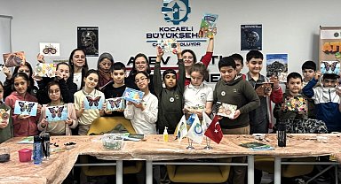 Kocaeli'de atık malzemeleri sanata dönüştürdüler