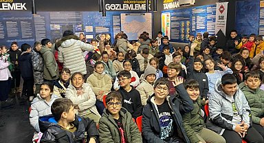 Kocaeli'de öğrencilerden deprem müzesine anlamlı ziyaret
