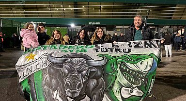 Kocaelispor'a destek için Arjantin'den kilometrelerce yol kat etti