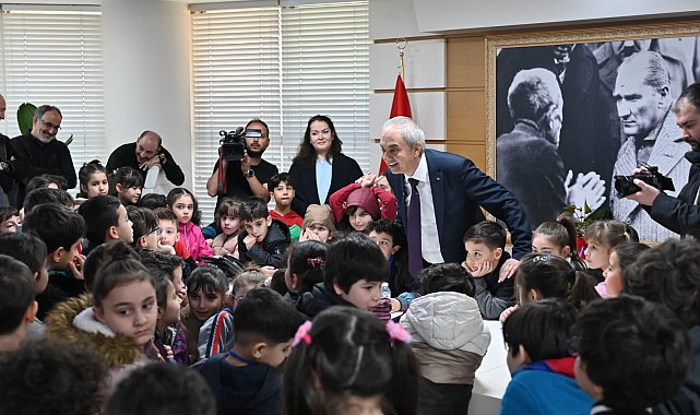 Kocagöz, 2. sınıf öğrencilerine yerel yönetimi anlattı