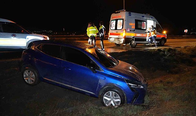 Kontrolden çıkan otomobil şarampole devrildi, sürücü kayıplara karıştı