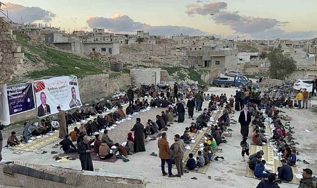 Konya Büyükşehir, Suriye'de iftar sofraları kuruyor