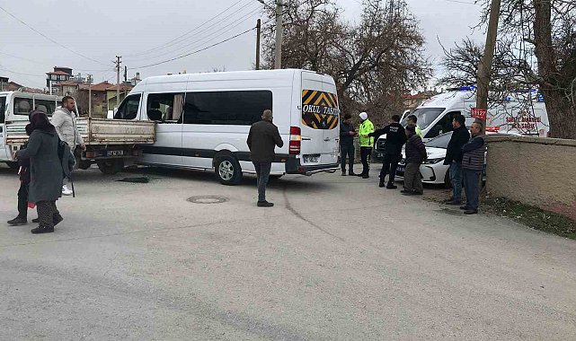 Konya'da okul servisi belediye aracı ile çarpıştı: 5 yaralı