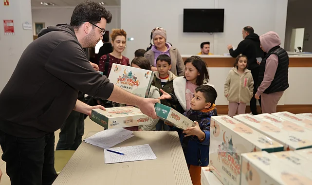 Konya'da ilk oruç hediyeleri dağıtıldı