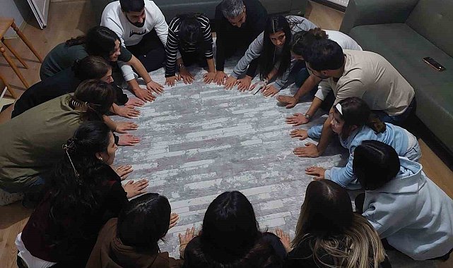 Koruma altındaki çocuklardan "Yemekteyiz" etkinliği