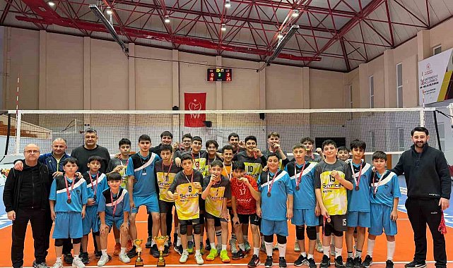 Küçük Erkekler Voleybol Süper Ligi maçları tamamlandı