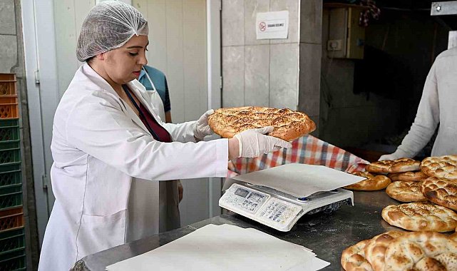Kuşadası Belediyesi'nden fırınlara gramaj ve fiyat denetimi