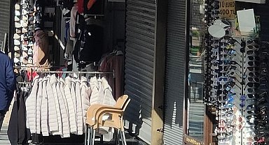 Kuşadası'nda kuyumcu soygununa "kepenk" engeli