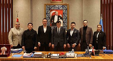 Kütahya Belediye Başkanı Eyüp Kahveci, Kütahya Galatasaraylılar Derneği yönetimini ağırladı