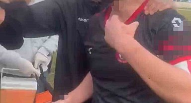 Maç sonu saha karıştı: 3 futbolcu yaralandı