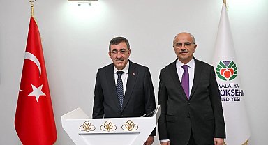 Malatya Büyükşehir'in kütüphane çalışmasına tebrik