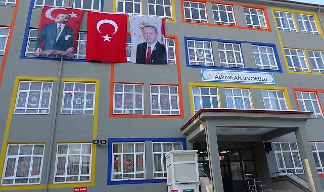 Malatya'da depremin 3. yıl dönümünde eğitime 1 gün ara