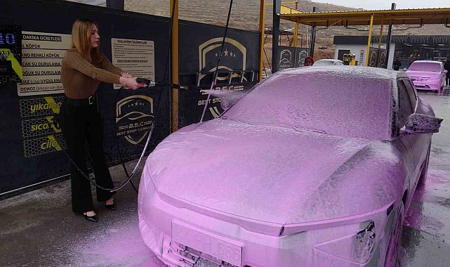 Malatya'da oto yıkamaya renk geldi