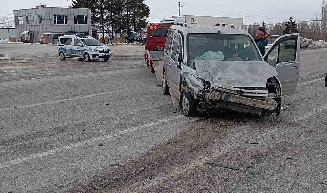 Malatya'da trafik kazası: 2 yaralı