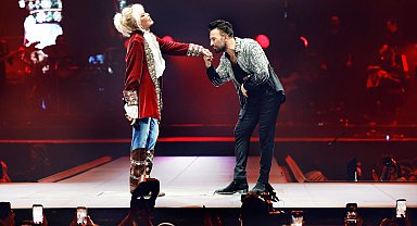 Megastar'ın sahnesinden Süperstar geçti