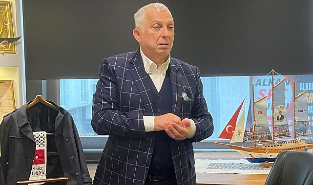 Metin Külünk Sinop'ta partililerle bir araya geldi
