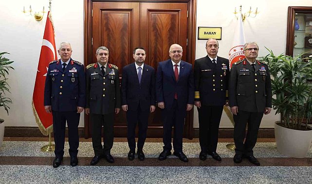 Milli Savunma Bakanı Güler'den Adalet Bakanı Gürlek'e hayırlı olsun ziyareti