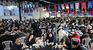 Mudanya'da bir olan gönüllerle sofralar bereketle doldu