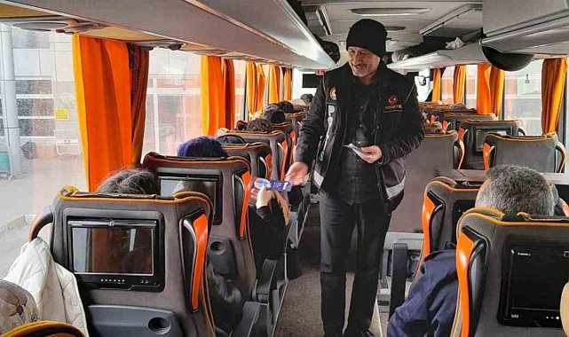 Narkotik ekipleri önleyici bilgilendirme çalışması yaptı