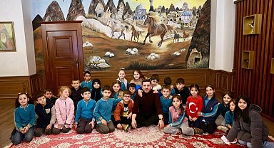 Nevşehirli öğrencilerden Başkan Rasim Arı'ya ziyaret