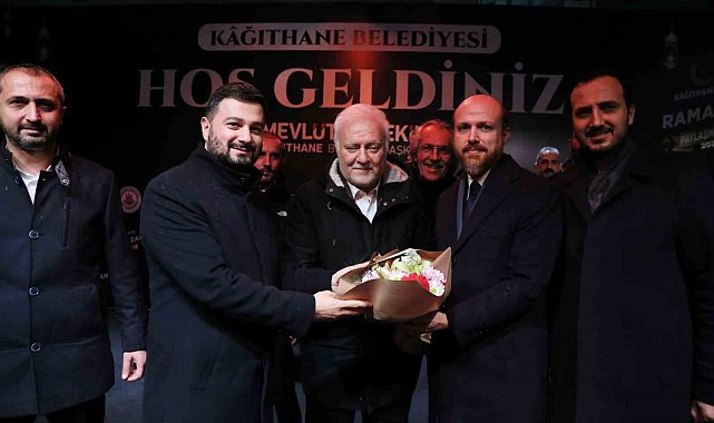 Nihat Hatipoğlu Kağıthane'de binlerce kişiye seslendi