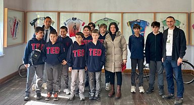 Öğrenciler Ertan Ayçetin Bisikletevi'nde Mysia Yolları'nı tanıdı