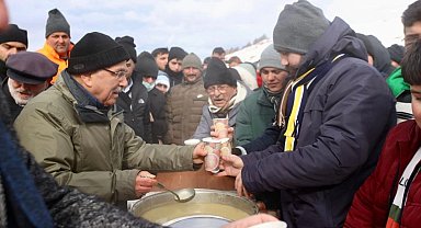 Ordu'da 1700 rakımda kar festivali coşkusu
