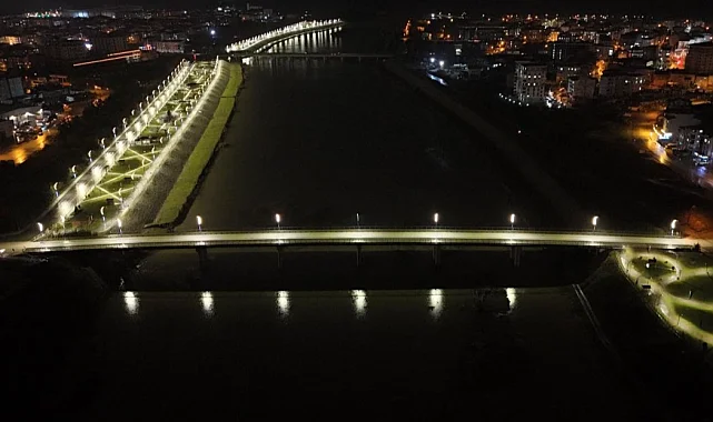 Ordu'da Yeni Melet Köprüsü ışıl ışıl oldu