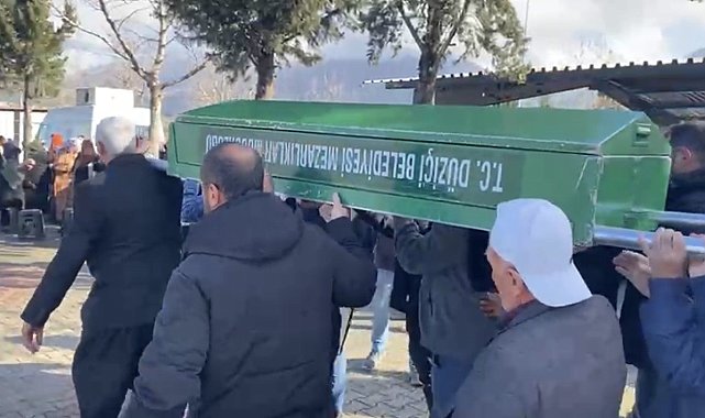 Osmaniye'de eski eşi tarafından öldürülen 2 çocuk annesi kadın toprağa verildi