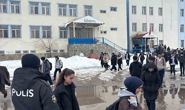 Patnos'ta okullarda ve servislerde denetimler artırıldı