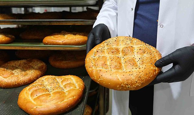 Ramazan ayının simgesi pideler, haydi ekmek büfelerinde satışta olacak