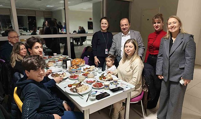 Sağlık camiası iftarda buluştu
