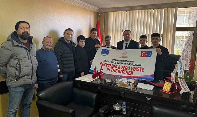 Salihlili öğrenciler, aşçılık eğitimi için Budapeşte yolcusu