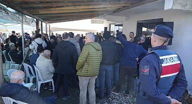 Samsun'da atık tesisi toplantısında gergin anlar