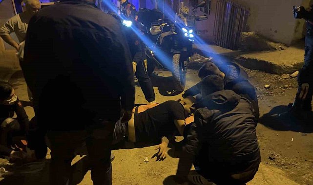 Samsun'da sokak ortasında silahla vurulan genç yaralandı