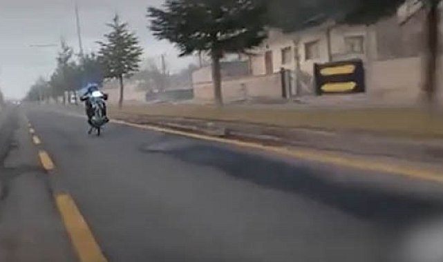 Sanal devriyeye takılan motosiklet sürücüsünün ehliyeti iptal edildi