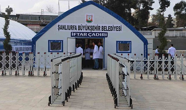 Şanlıurfa'da binlerce kişi iftarda buluşuyor