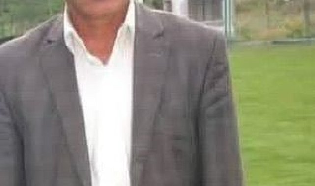 Şarampole devrilen ticari taksi sürücüsü hayatını kaybetti