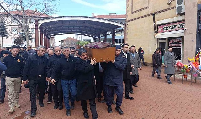 Şehit annesi son yolculuğuna uğurlandı