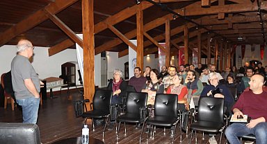 Selçuk Efes Kent Belleği'nde babalar için "başarı" söyleşisi